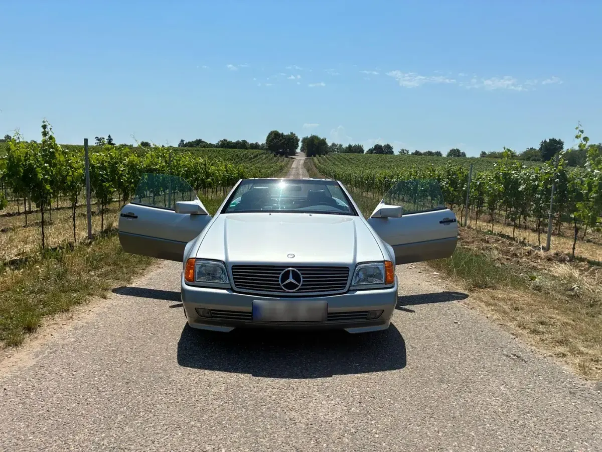 Gebraucht Mercedes 300 190 PS (139 kW) 1991 Silber Cabrio