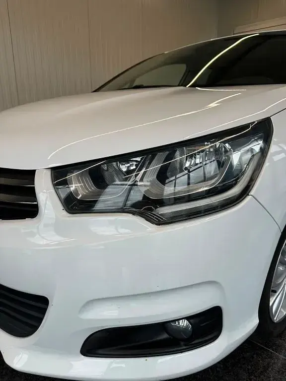 Gebraucht Citroën C4 SELECTION 131 PS (96 kW) 2016 Weiß Limousine