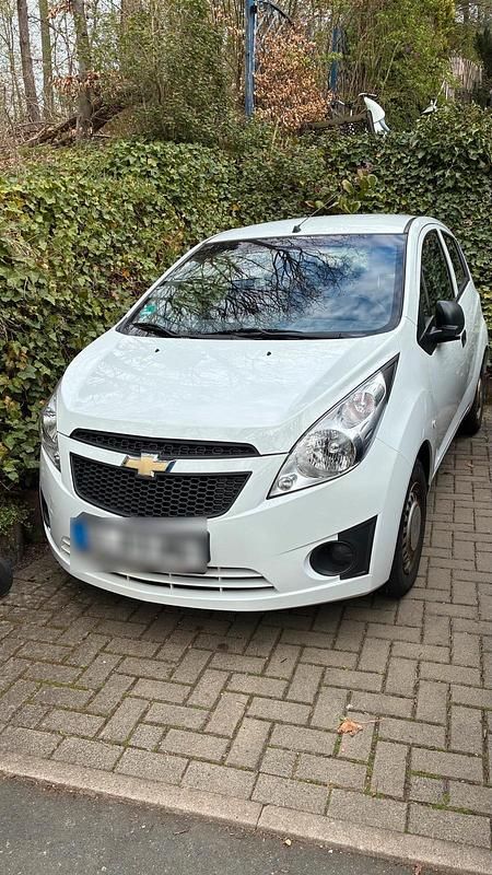 Second-hand Chevrolet Spark 68 CP (50 kW) 2011 Alb Hatchback