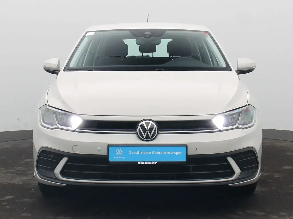 Gebraucht VW Polo Life 80 PS (58 kW) 2024 Ascotgrau Kleinwagen