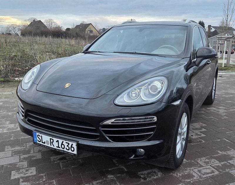 Gebraucht Porsche Cayenne 241 PS (177 kW) 2011 Schwarz SUV