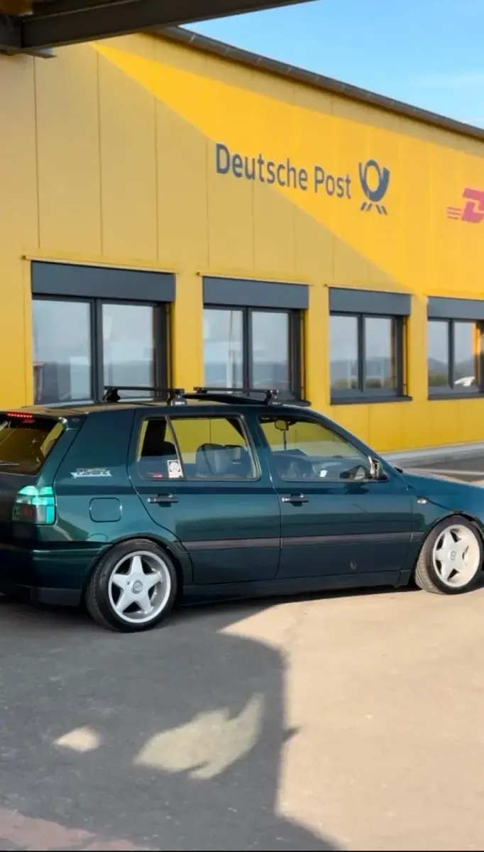 Gebraucht VW Golf III 75 PS (55 kW) 1995 Grün Kleinwagen