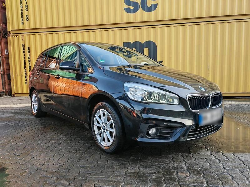 Gebraucht BMW 218 136 PS (100 kW) 2017 Schwarz Kombi