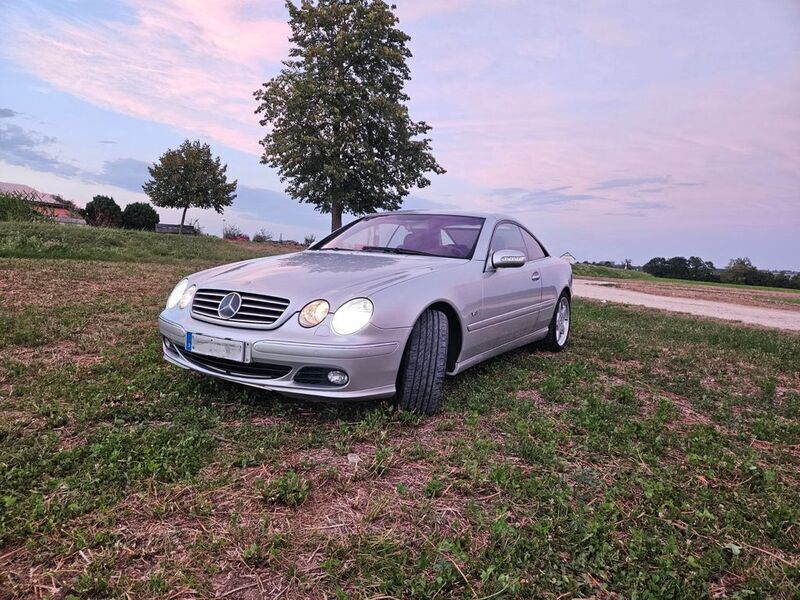 Silber Gebraucht 2003 Mercedes CL500 Coupé | 9.600 € (Etwas zu teuer) - Bild 1/4