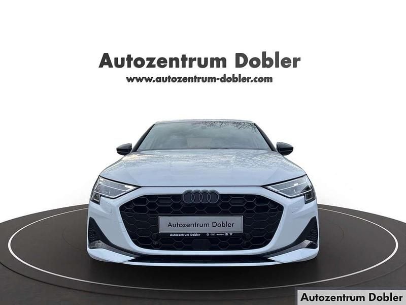 Neu Audi A3 Sportback e-tron Advanced 204 PS (150 kW) 2025 Arkonaweiß Kleinwagen