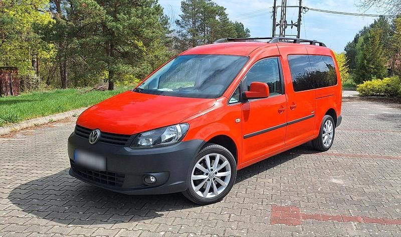 Orange Gebraucht 2014 VW Caddy Maxi Van / Kleinbus | 9.999 € (Teuer) - Bild 1/4