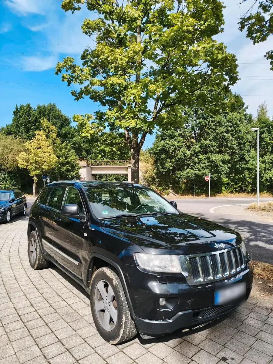 Gebraucht Jeep Grand Cherokee 190 PS (139 kW) 2013 Schwarz SUV