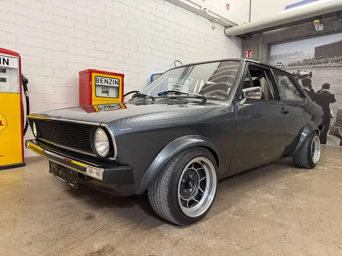 Gebraucht VW Derby 136 PS (100 kW) 1981 Grau Limousine