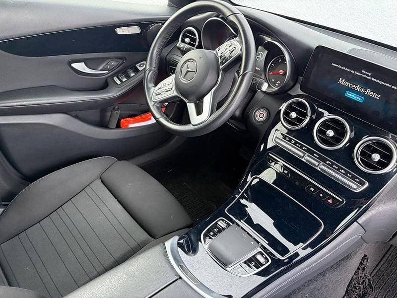 Gebraucht Mercedes GLC300 245 PS (180 kW) 2019 Blau SUV