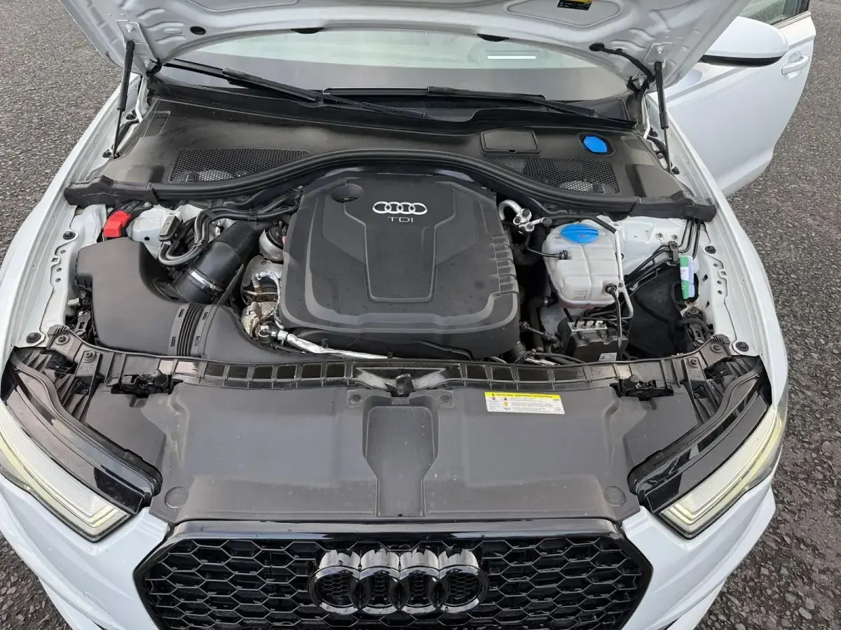 Gebraucht Audi A6 Ambiente 190 PS (139 kW) 2017 Weiß Limousine