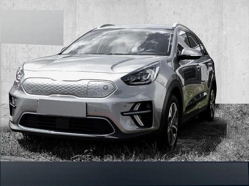 Grau Gebraucht 2022 Kia e-Niro Spirit SUV | 28.899 € (Guter Preis) - Bild 1/4