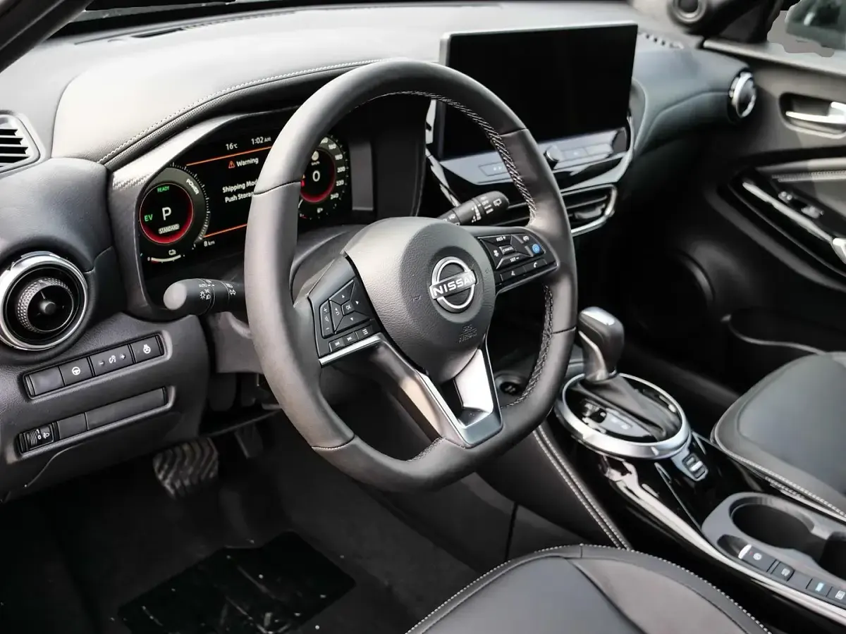 Neu Nissan Juke Tekna 143 PS (105 kW) 2026 Manufacturer SUV
