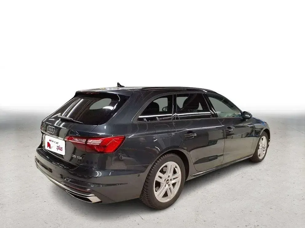 Gebraucht Audi A4 Advanced 163 PS (119 kW) 2024 Grau Kombi