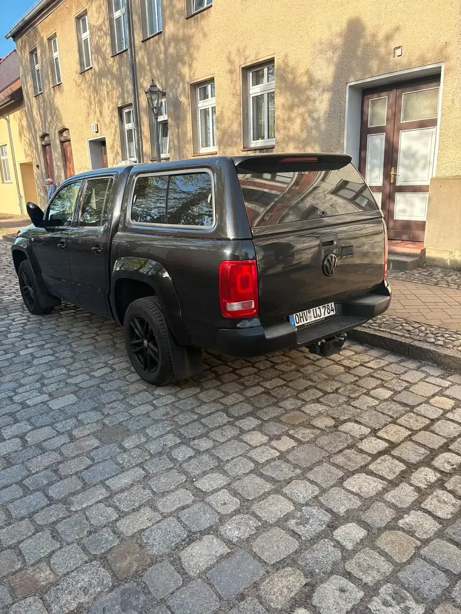 Używany VW Amarok 140 KM (102 kW) 2015 Czarny Pickup