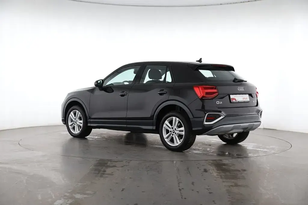 Second-hand Audi Q2 Advanced Plus 150 CP (110 kW) 2024 Negru SUV