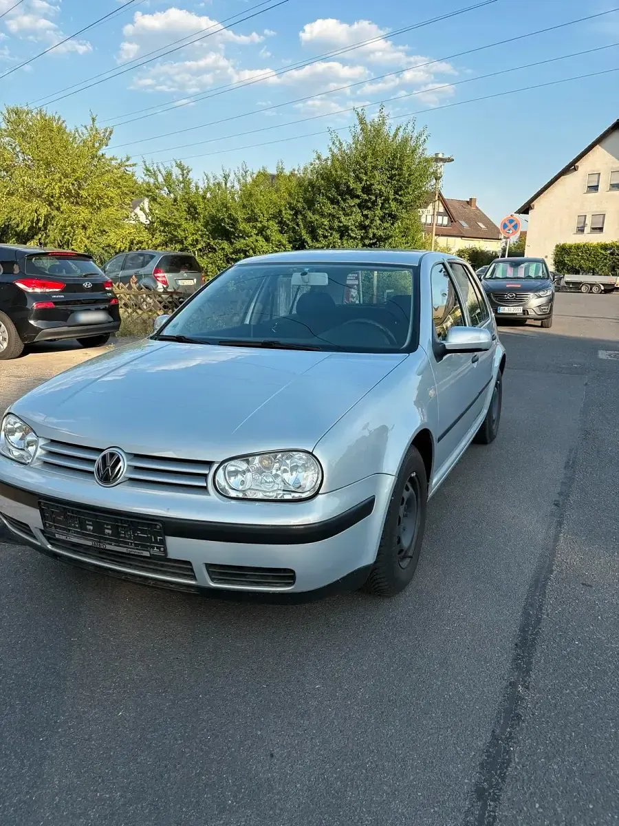 Gebraucht VW Golf IV 75 PS (55 kW) 2000 Grau Kleinwagen