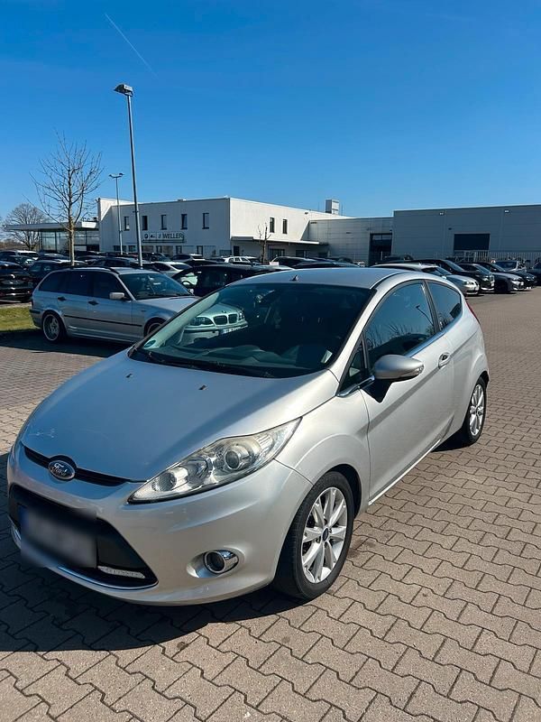 Gebraucht Ford Fiesta 82 PS (60 kW) 2008 Kleinwagen