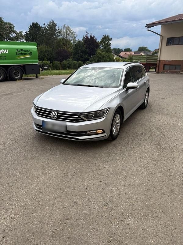 Gebraucht VW Passat 190 PS (139 kW) 2015 Silber Kombi
