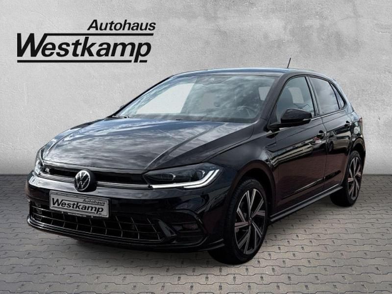 Deep black perleffekt Gebraucht 2024 VW Polo R-line Kleinwagen | 24.360 € (Fairer Preis) - Bild 1/4