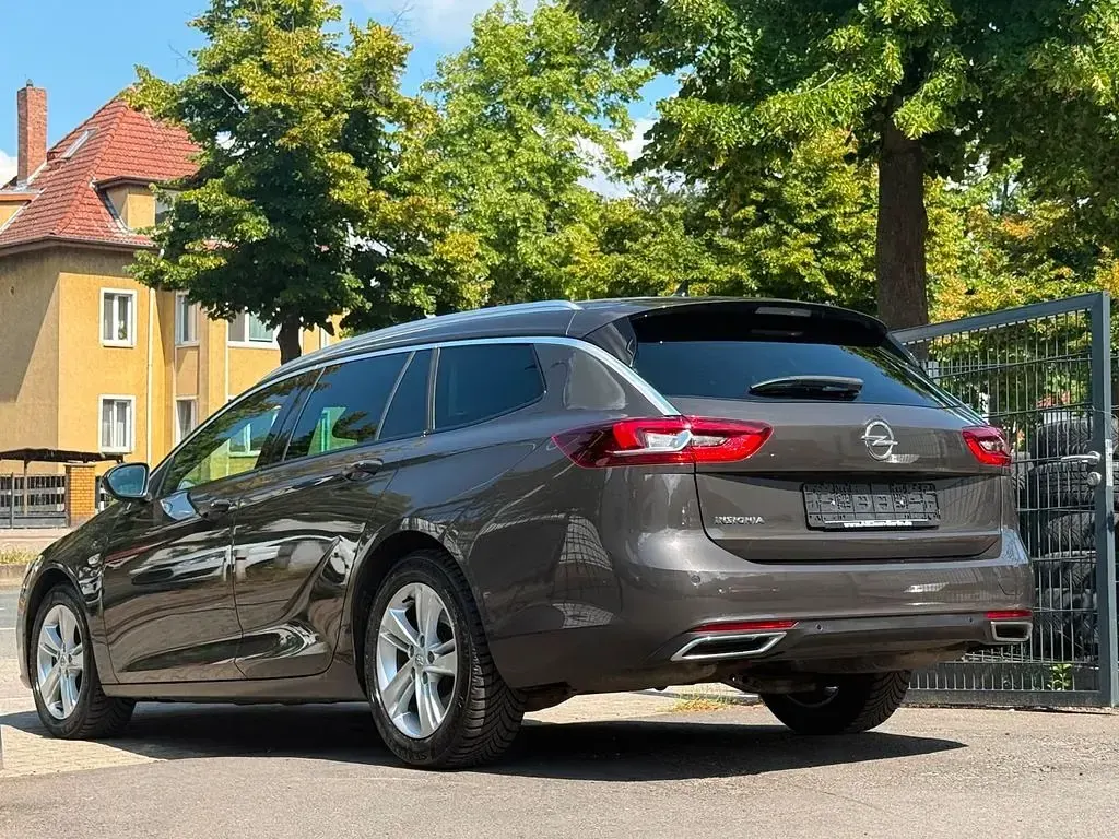 Gebraucht Opel Insignia Ultimate 200 PS (147 kW) 2020 Braun Kombi