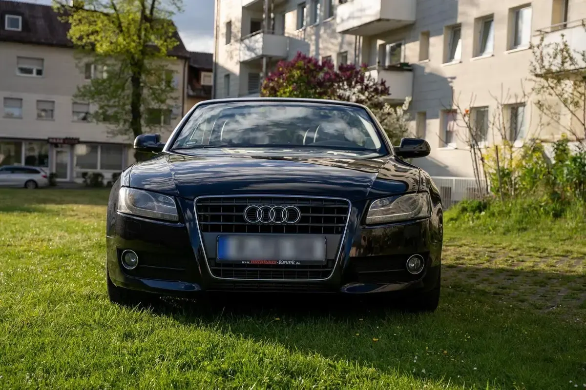 Gebraucht Audi A5 Cabriolet 211 PS (155 kW) 2010 Schwarz Cabrio