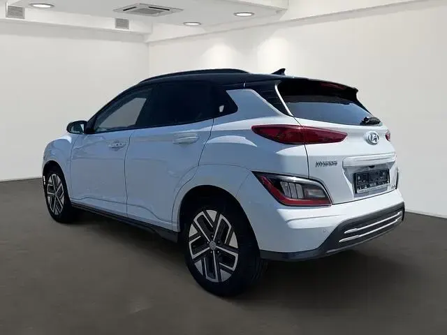 Gebraucht Hyundai Kona Prime 150 kW (204 PS) 2022 Weiß SUV