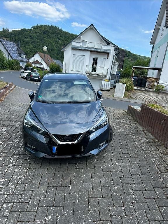 Grau Gebraucht 2019 Nissan Micra Acenta Kleinwagen | 9.400 € (Guter Preis) - Bild 1/4