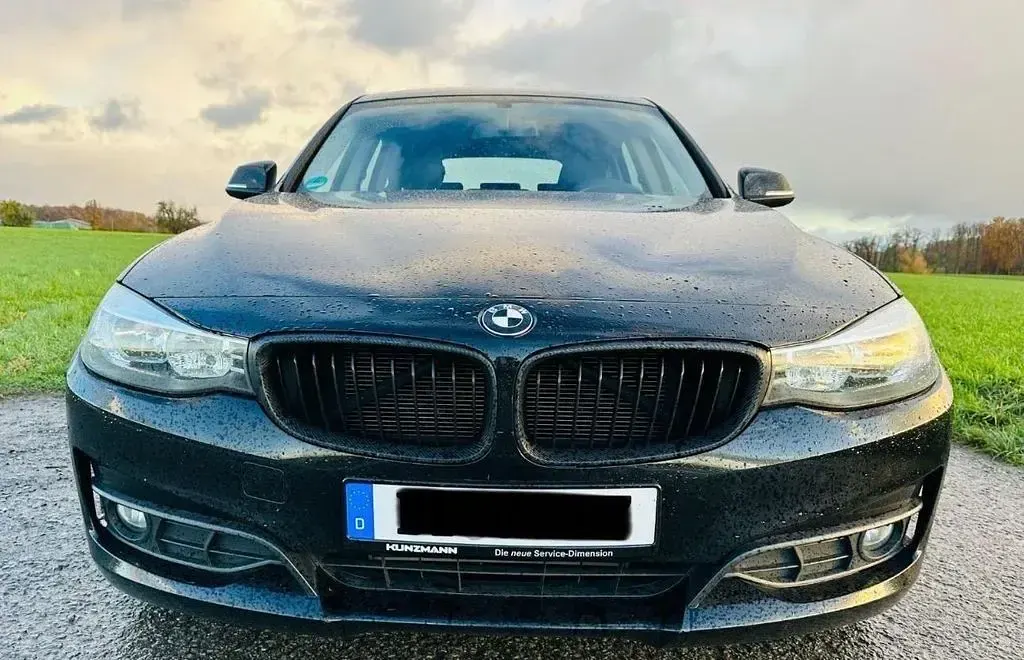 Gebraucht BMW 320 Gran Turismo 190 PS (139 kW) 2014 Schwarz Coupé