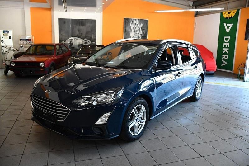 Blau Gebraucht 2020 Ford Focus Cool & Connect Kombi | 8.700 € (Guter Preis) - Bild 1/4