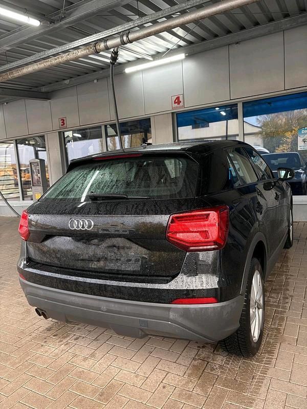 Gebraucht Audi Q2 150 PS (110 kW) 2017 Schwarz SUV