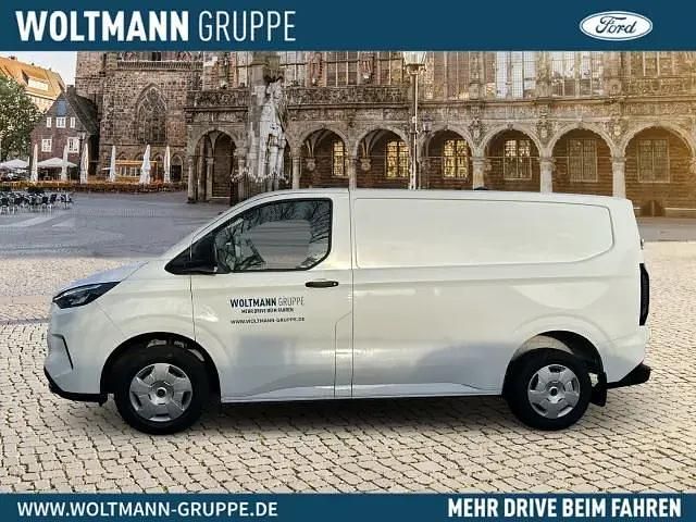 Gebraucht Ford Transit Custom Trend 136 PS (100 kW) 2024 Weiß Limousine