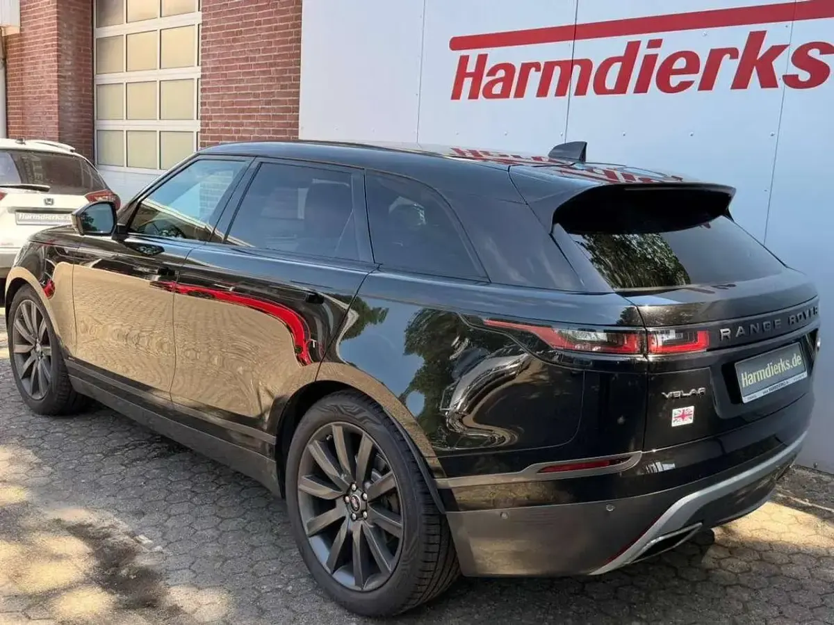 Gebraucht Land Rover Range Rover Velar HSE Dynamic 300 PS (220 kW) 2018 Santorini black SUV