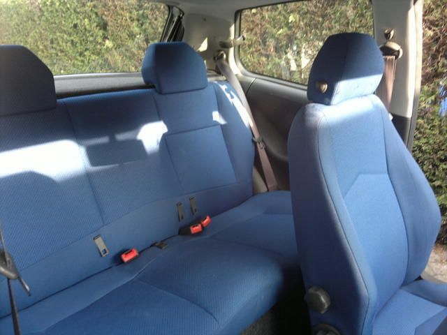 Gebraucht Fiat Punto S 82 PS (60 kW) 2000 Silber Kleinwagen