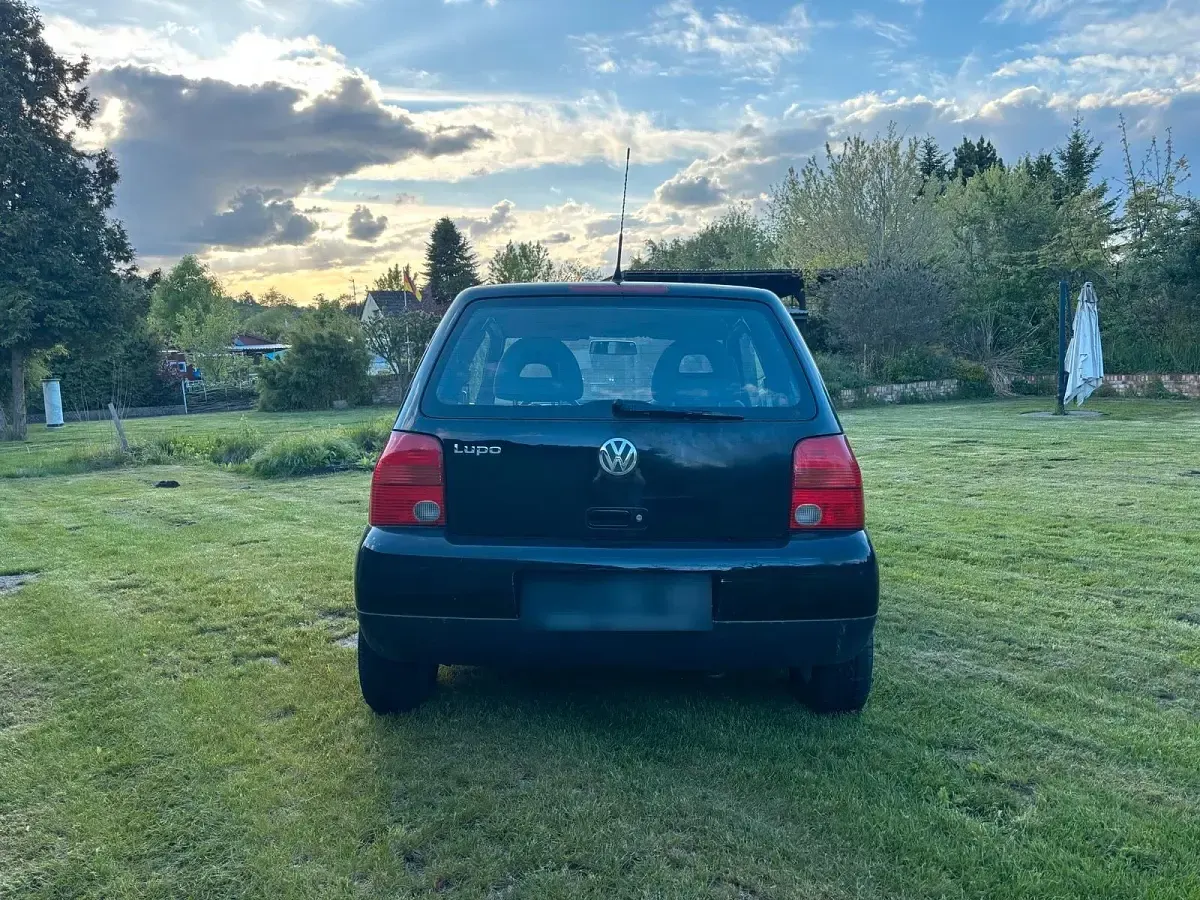 Gebraucht VW Lupo 50 PS (36 kW) 2000 Schwarz Kleinwagen
