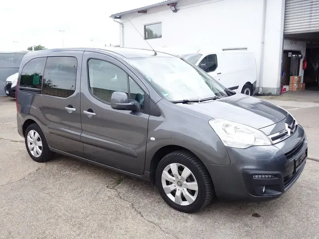 Gebraucht Citroën e-Berlingo SELECTION 99 PS (72 kW) 2018 Grau Limousine