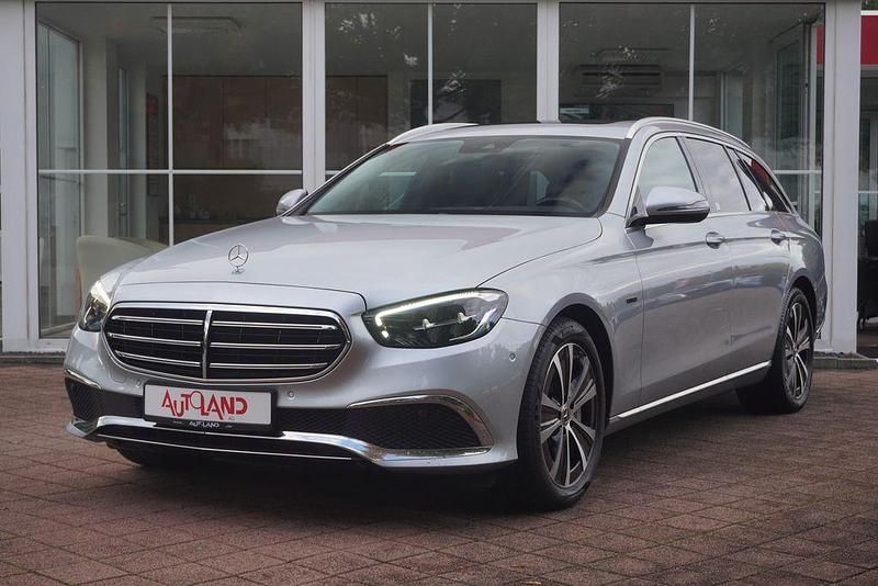 Gebraucht Mercedes E300 Exclusive 306 PS (225 kW) 2020 Hightech silber metallic (metallic) Kombi