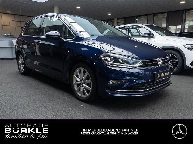 Blau Gebraucht 2019 VW Golf Sportsvan Highline Van / Kleinbus | 15.640 € (Fairer Preis) - Bild 1/4