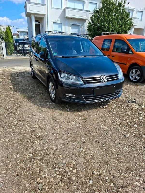 Schwarz Gebraucht 2010 VW Sharan Van / Kleinbus | 7.950 € (Fairer Preis) - Bild 1/4