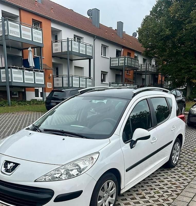 Gebraucht Peugeot 207 90 PS (66 kW) 2007 Weiß Kombi
