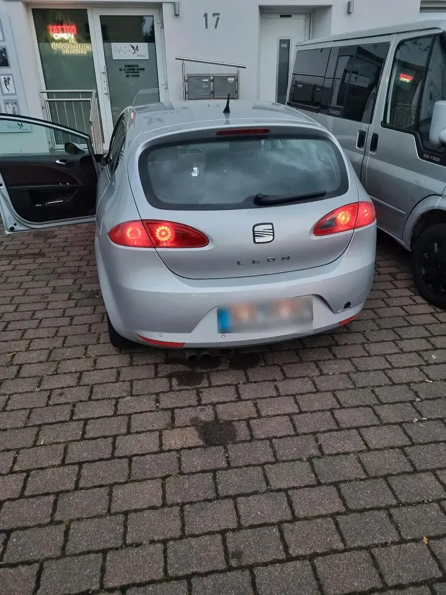 Używany Seat Leon 150 KM (110 kW) 2006 Szary Hatchback
