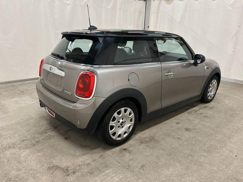 Gebraucht Mini Cooper 136 PS (100 kW) 2017 Grau Kleinwagen