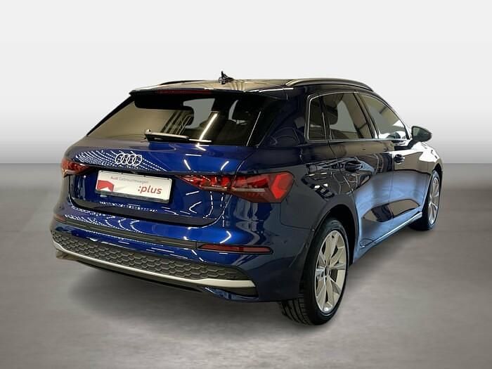 Gebraucht Audi A3 Ambiente 204 PS (150 kW) 2025 Blau Limousine
