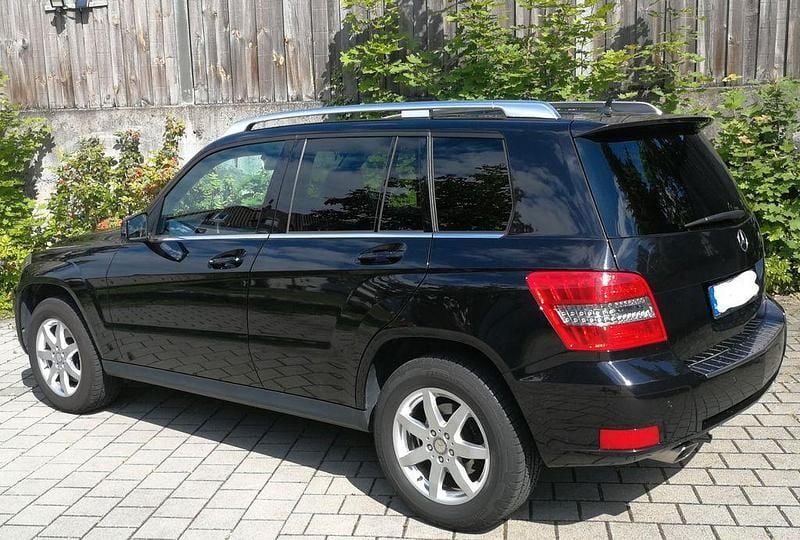 Gebraucht Mercedes GLK350 231 PS (169 kW) 2011 Schwarz SUV