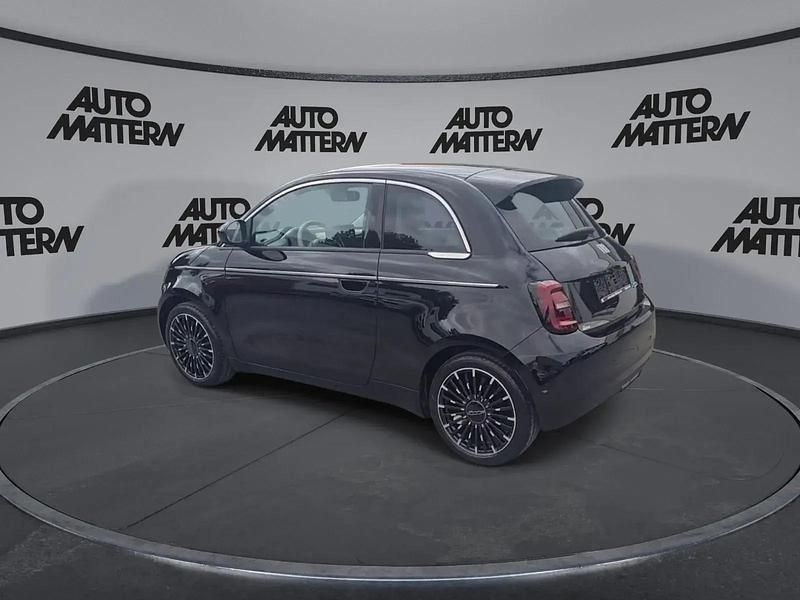 Neu Fiat 500e La Prima 63 kW (87 PS) 2026 Schwarz Limousine