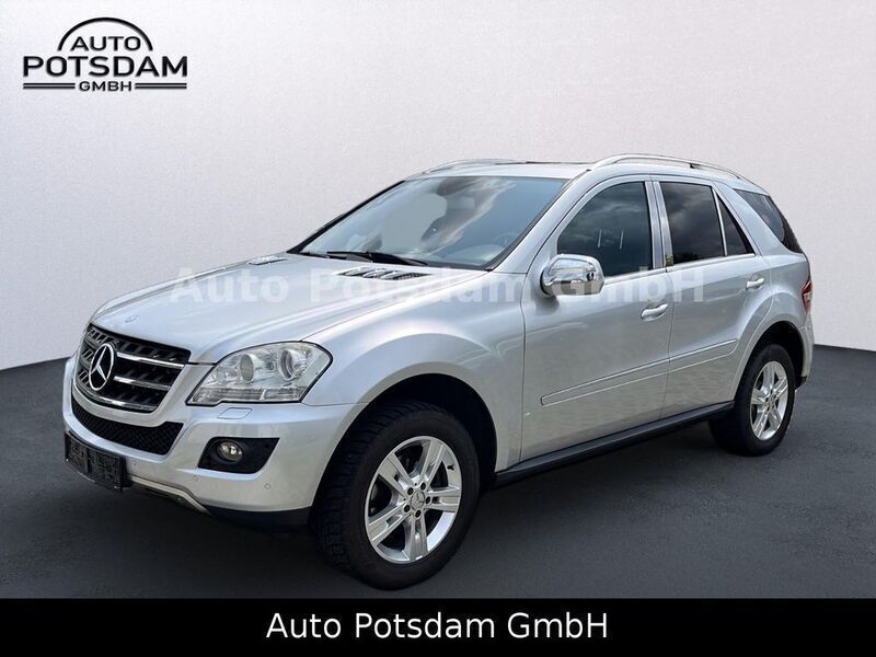 Silber Gebraucht 2009 Mercedes ML320 SUV | 9.990 € (Fairer Preis) - Bild 1/4