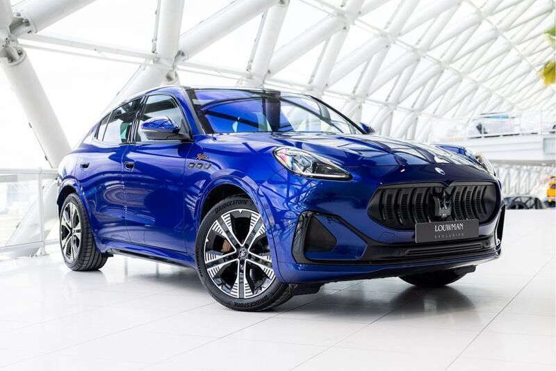 Blau Neu 2025 Maserati Grecale Folgore SUV | 124.570 € (Superpreis) - Bild 1/4