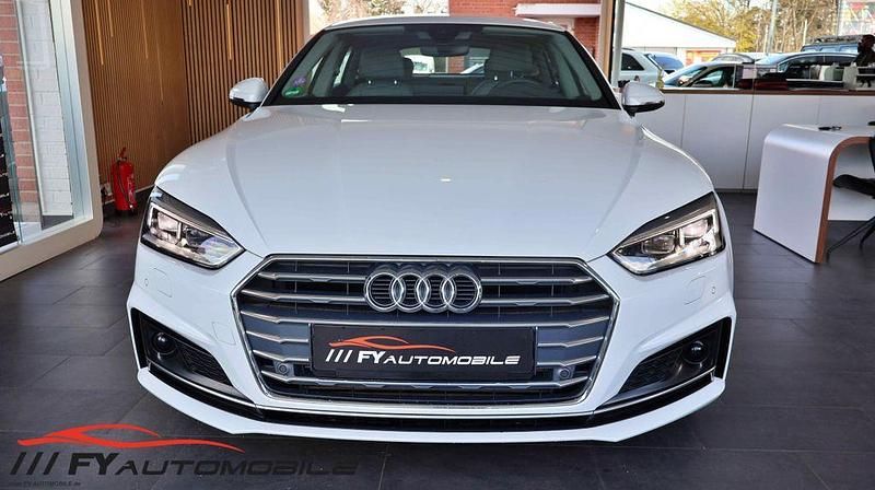 Gebraucht Audi A5 S-Line 190 PS (139 kW) 2019 Gletscherweiã metallic Coupé