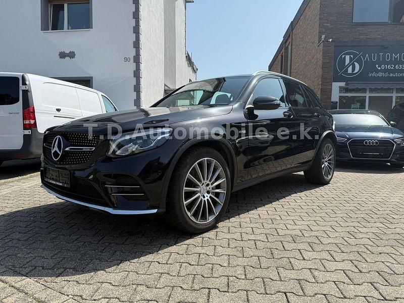 Schwarz Gebraucht 2019 Mercedes GLC43 AMG AMG SUV | 30.490 € (Superpreis) - Bild 1/4