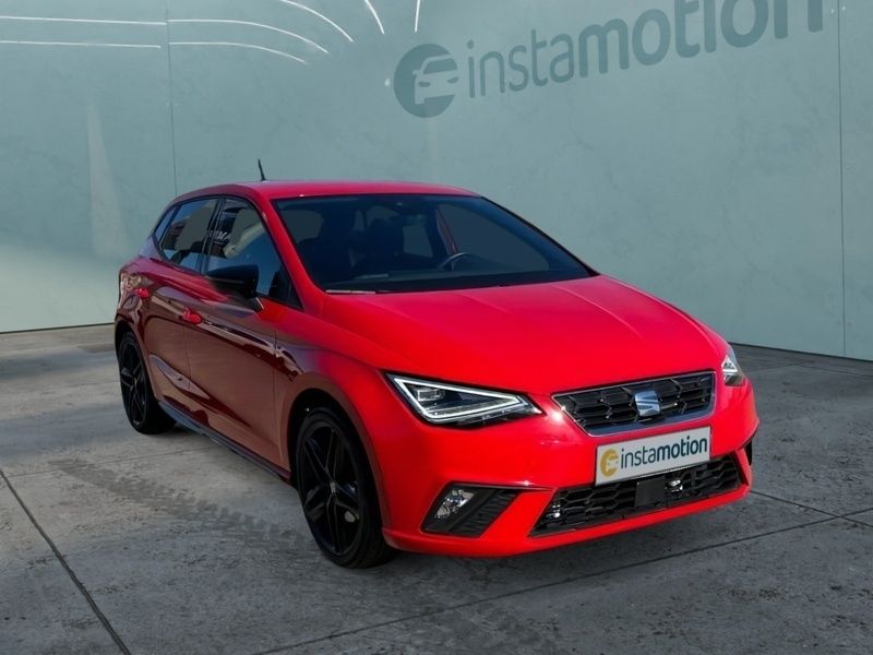 Rot Gebraucht 2024 Seat Ibiza Black Edition Limousine | 20.950 € (Fairer Preis) - Bild 1/4