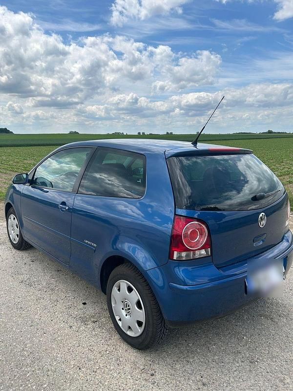 Blau Gebraucht 2008 VW Polo United Limousine | 3.590 € (Fairer Preis) - Bild 1/4